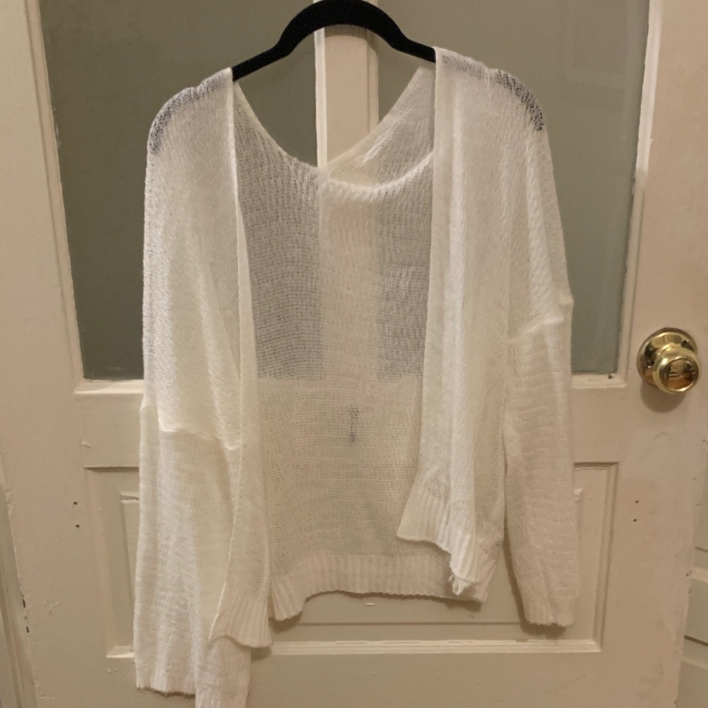 Elegant White Women's Sweater shrug
